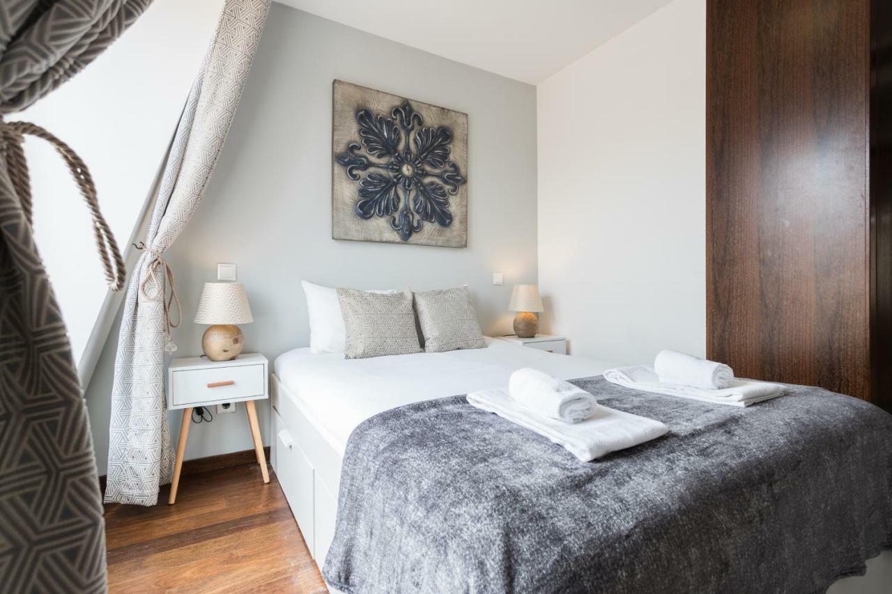Rossio Penthouse Three-Bedroom Apartment W/ River View And Parking - By Lu Holidays Lisboa Eksteriør bilde