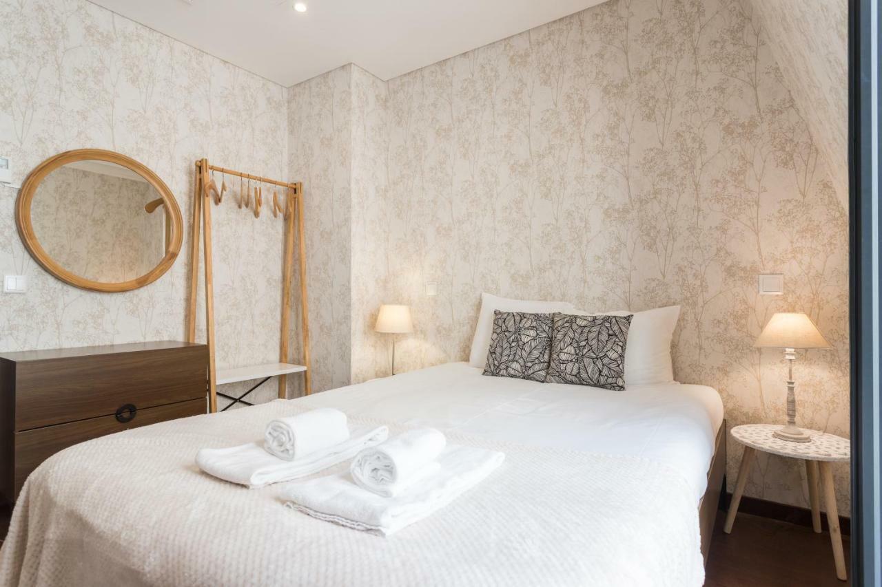 Rossio Penthouse Three-Bedroom Apartment W/ River View And Parking - By Lu Holidays Lisboa Eksteriør bilde