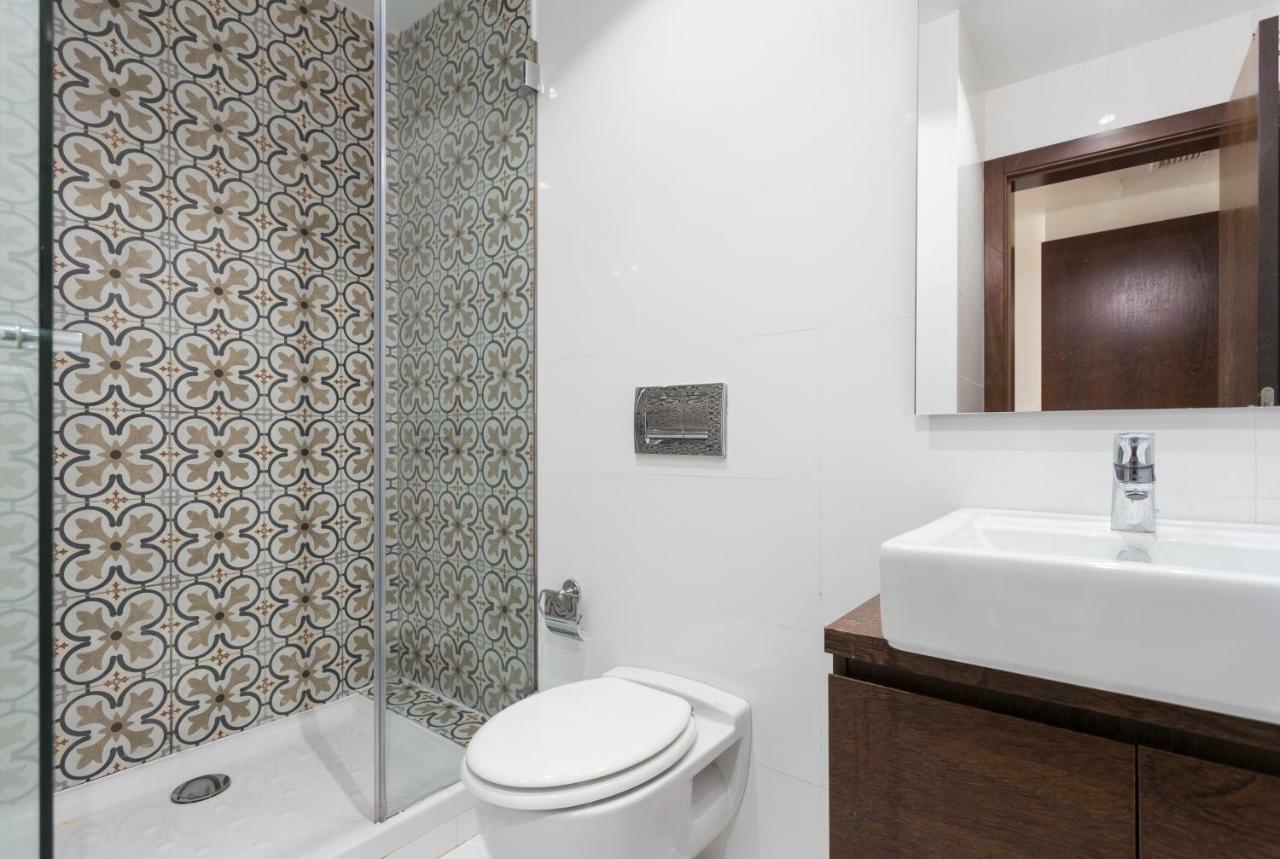 Rossio Penthouse Three-Bedroom Apartment W/ River View And Parking - By Lu Holidays Lisboa Eksteriør bilde
